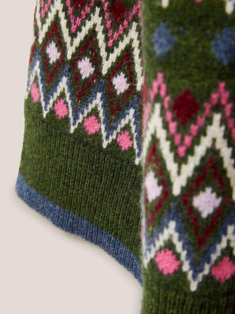 Fairisle Lambswool Scarf in GREEN MLT - FLAT DETAIL
