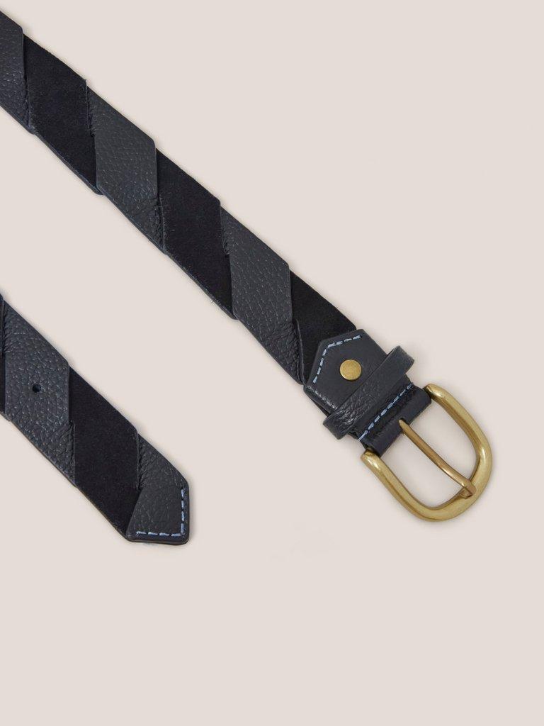 Twist Leather Belt in PURE BLK - FLAT DETAIL