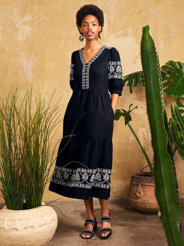Dulcie Embroidered Midi Dress in BLK MLT - MIXED