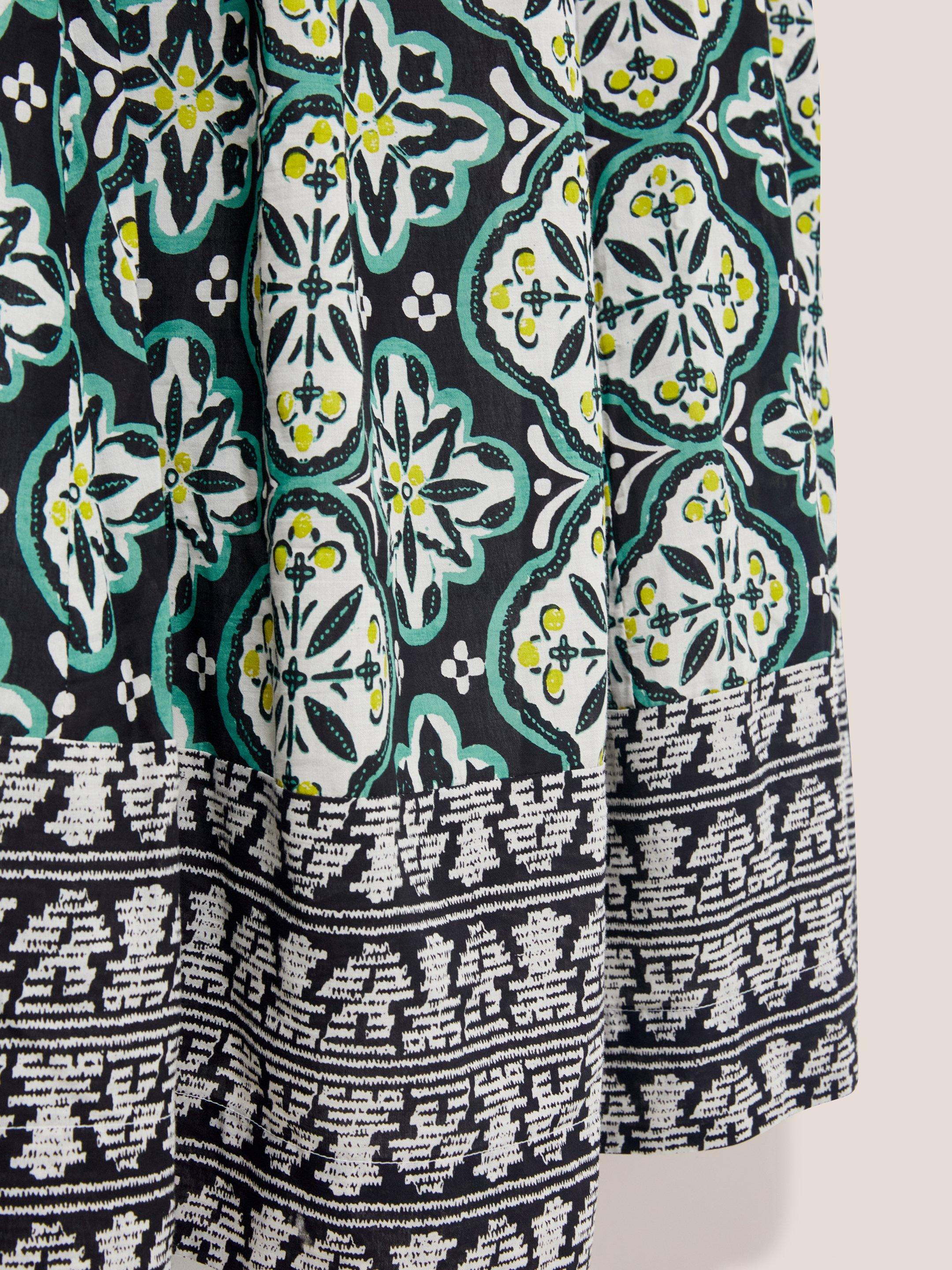 Charlotte Cotton Midi Skirt in BLK MLT - FLAT DETAIL