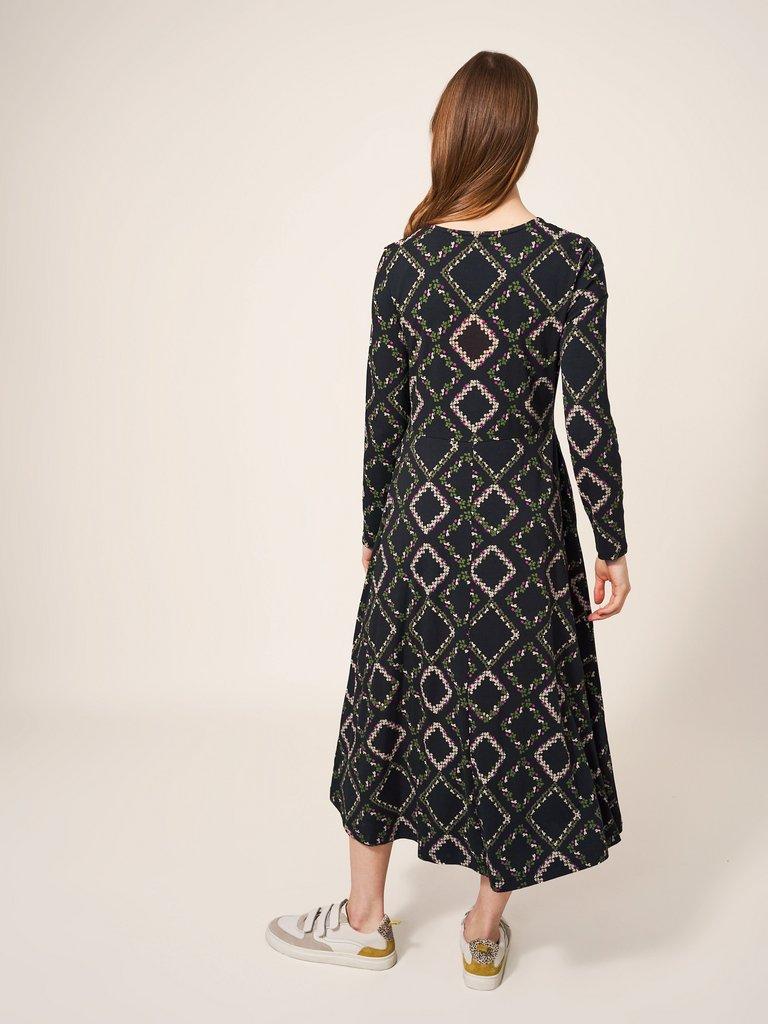 Madeline Classic Jersey Dress in BLK MLT - MODEL BACK