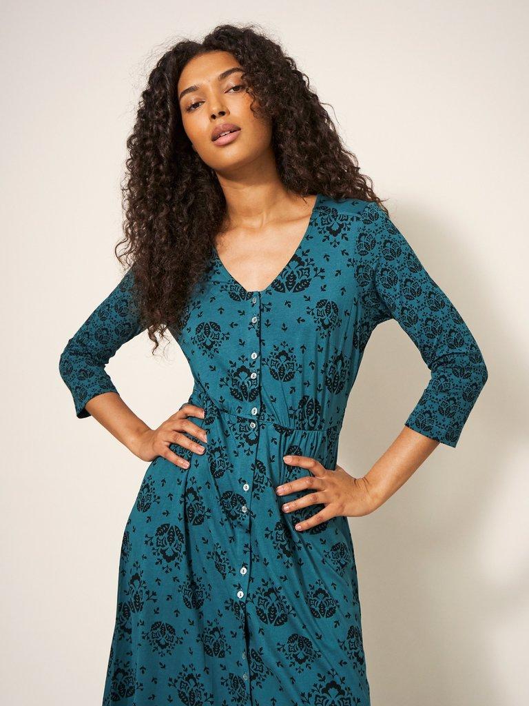 Mia Jersey Cotton Dress in TEAL PR - MODEL FRONT