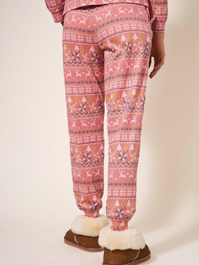 Fairisle Reindeer Freya Jogger in PINK MLT - MODEL BACK