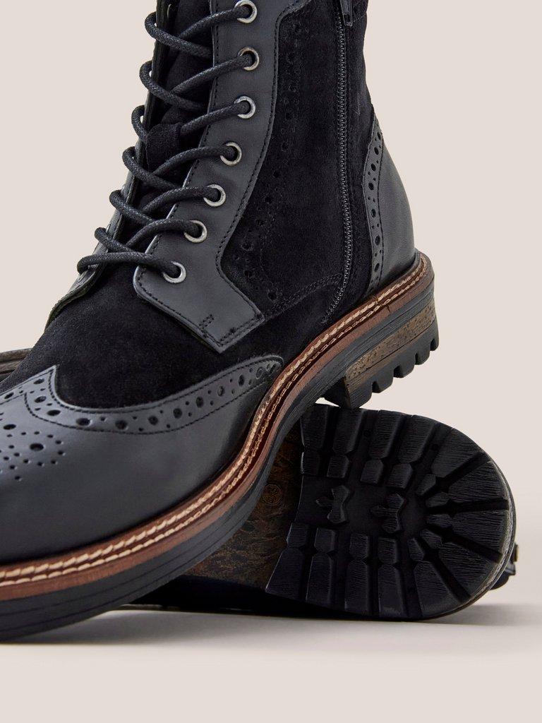 Brogue Leather Lace Up Boot in PURE BLK - FLAT DETAIL