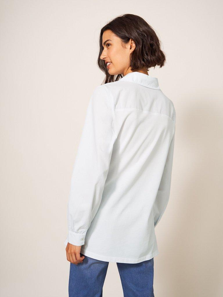 Fran Shirt in BRIL WHITE - MODEL BACK