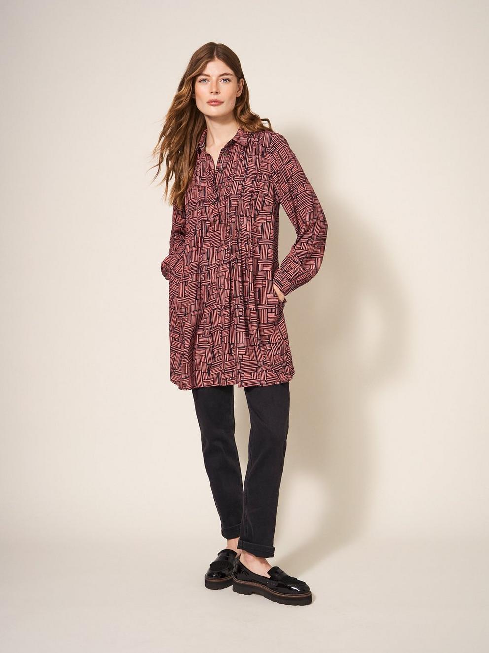 Georgie Shirt Tunic in NAVY MULTI - MODEL DETAIL