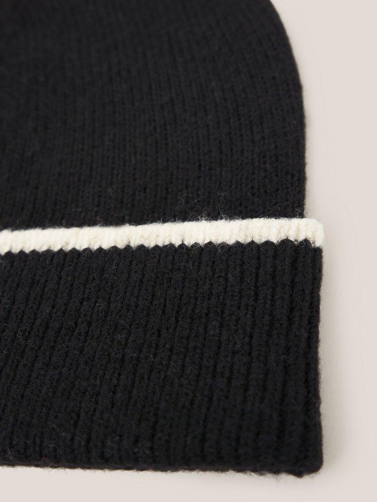 Sienna Knit Beanie in BLK MLT - FLAT DETAIL