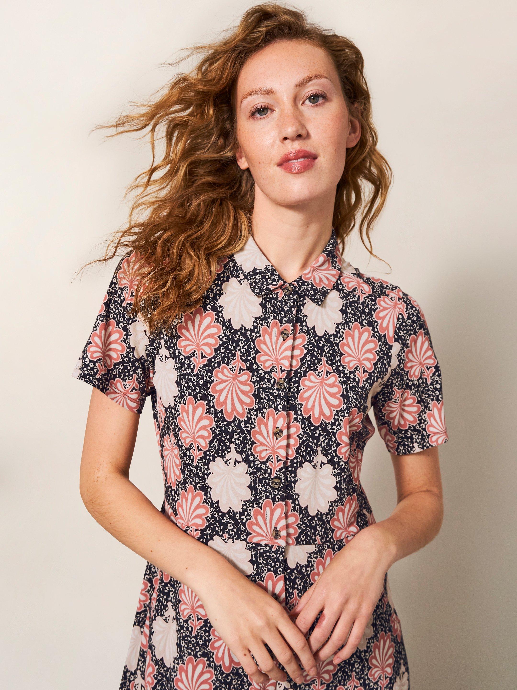 Rua Jersey Shirt Dress in PINK MLT - MODEL DETAIL