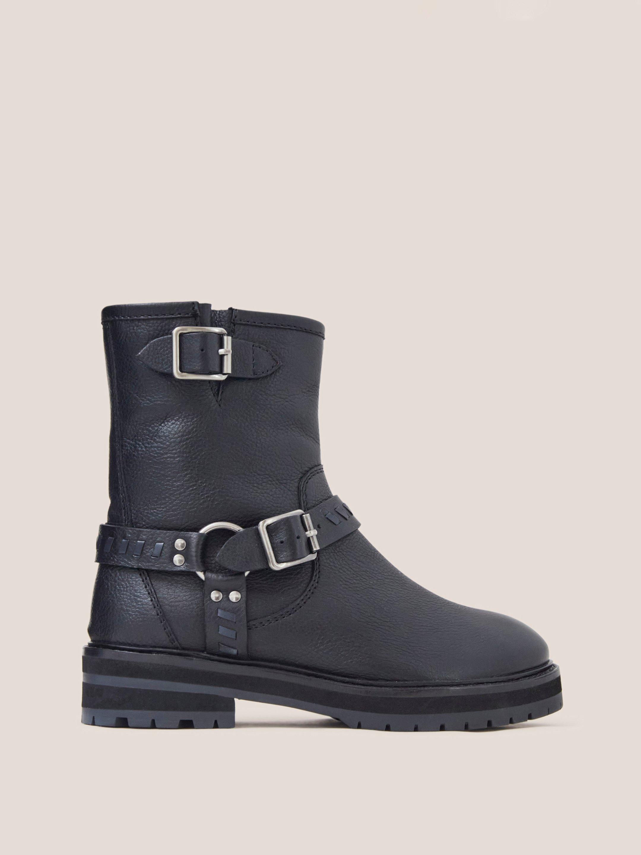 Leather Biker Boot in PURE BLK - MODEL FRONT