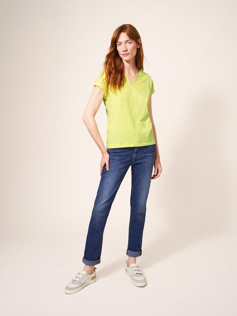 NELLY NOTCH NECK in LGT YELLOW - MODEL FRONT
