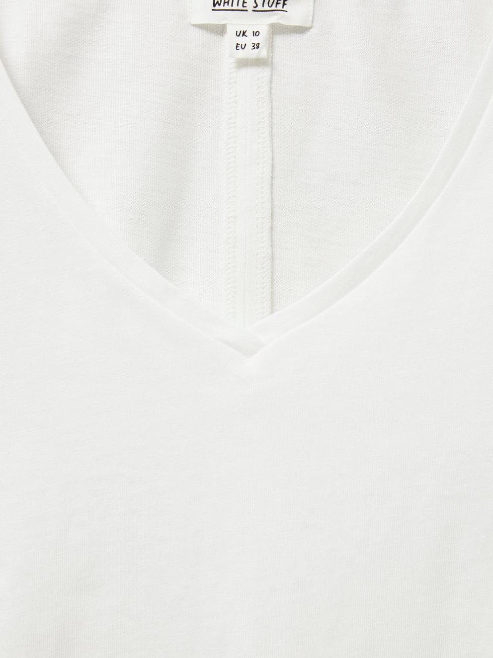 V NECK TEE in WHITE MLT - FLAT DETAIL