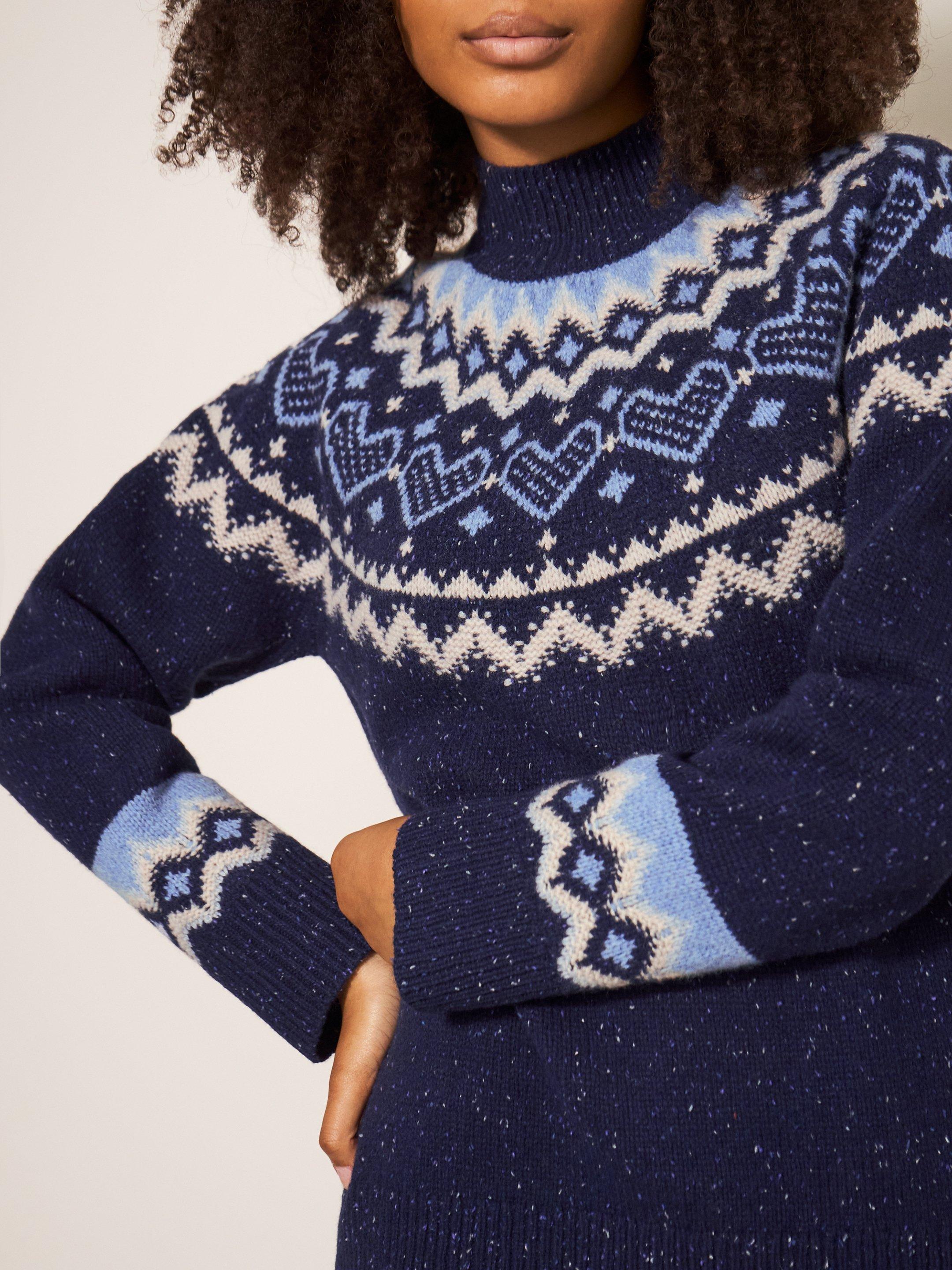 HEART LONGLINE FAIRISLE JUMPER in NAVY MULTI - MODEL FRONT