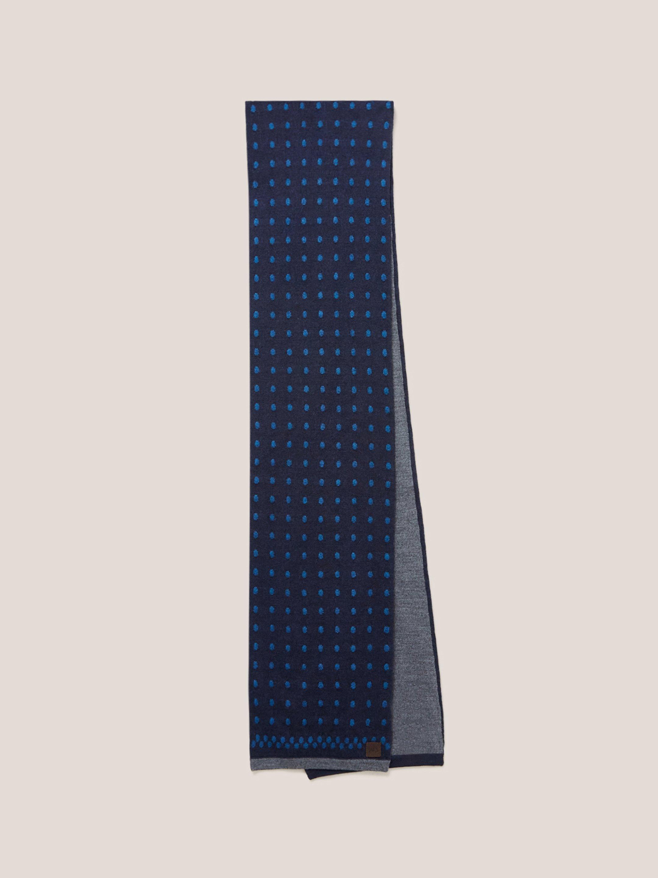 Kelvin Merino Scarf in DARK NAVY - FLAT FRONT