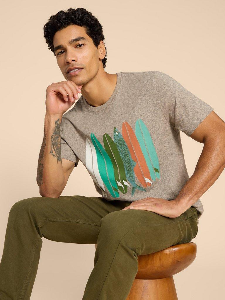 Scaling Waves Graphic Tee in GREY PR - LIFESTYLE