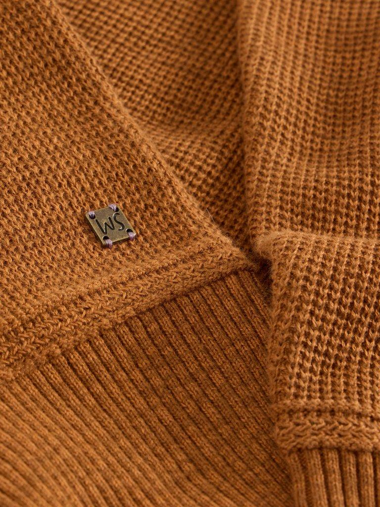 Attadale Crew Neck Jumper in DK ORANGE - FLAT DETAIL