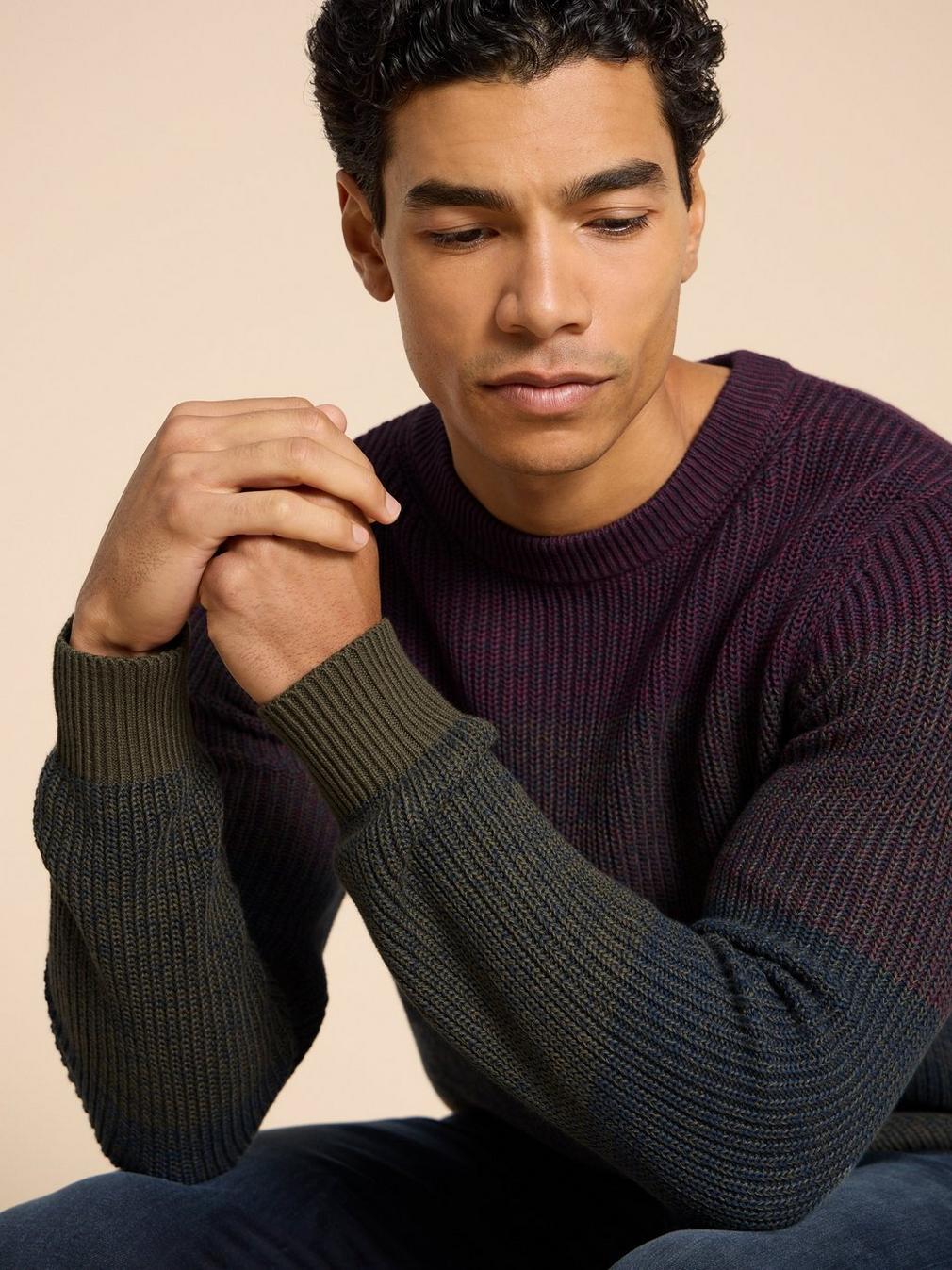 Twisted Colourblock Jumper in PLUM MLT - MODEL DETAIL