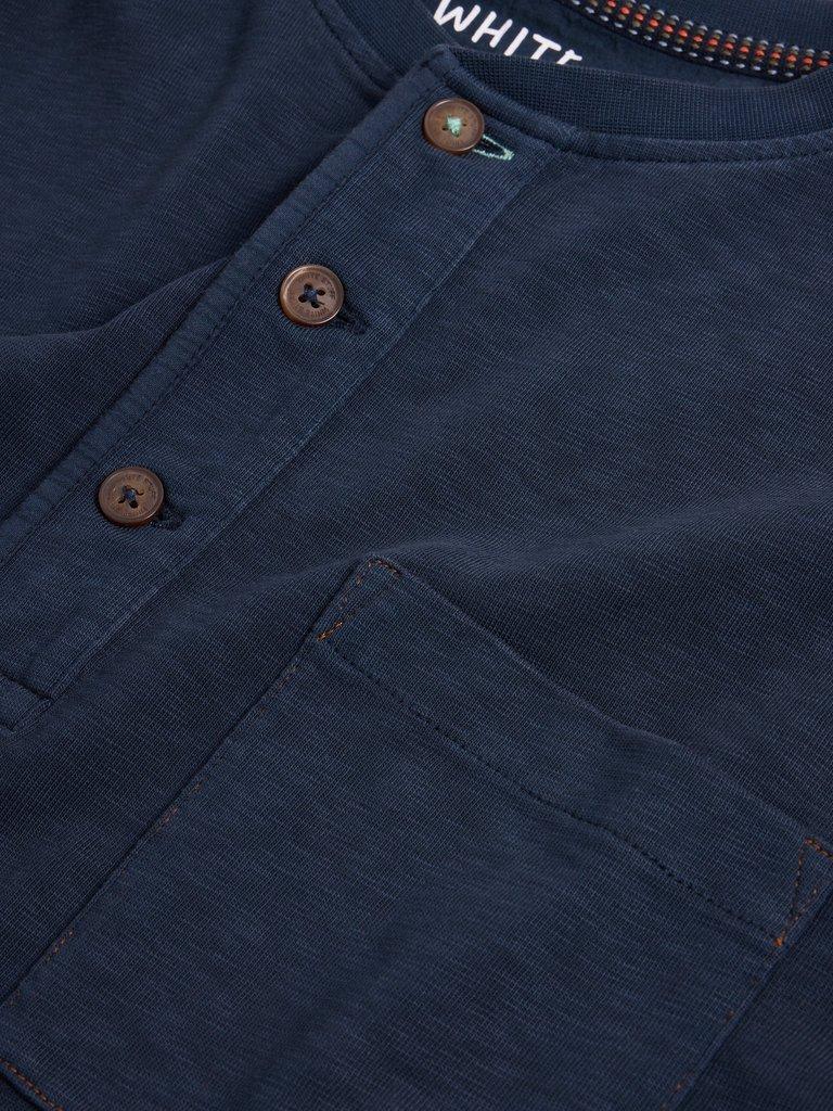 Newton LS Henley in DARK NAVY - FLAT DETAIL