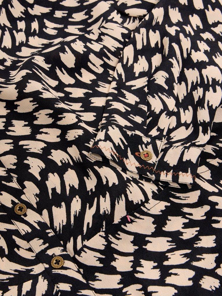 Danika Printed Tunic in BLK MLT - FLAT DETAIL