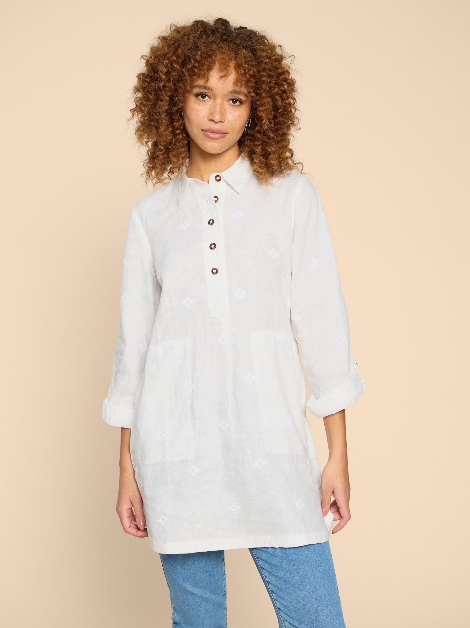 Evelyn Embroidered Linen Tunic in NAT WHITE - LIFESTYLE