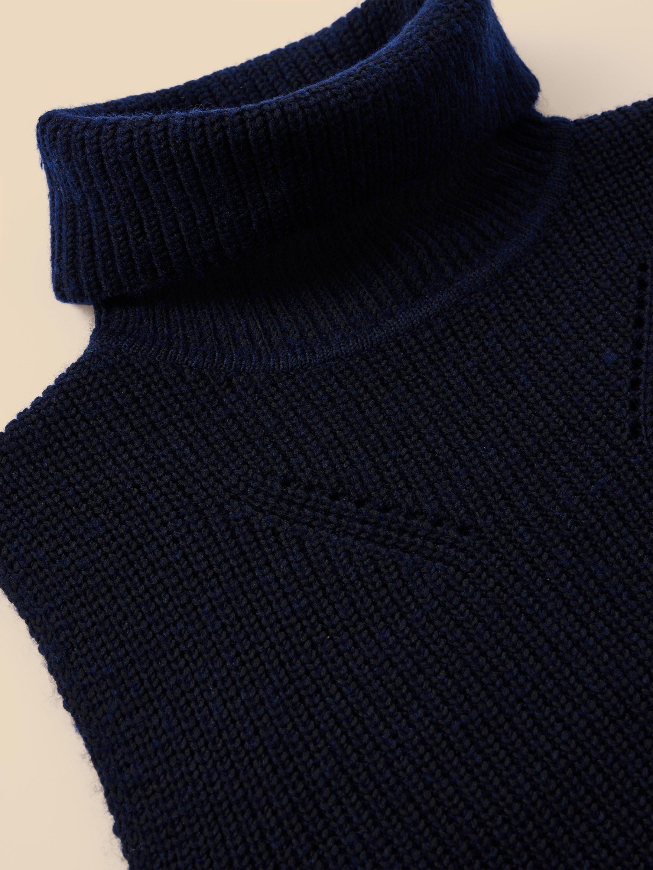 The Wrinkle Free Lizzie Ruffle Tank - Navy (Small - 3X)