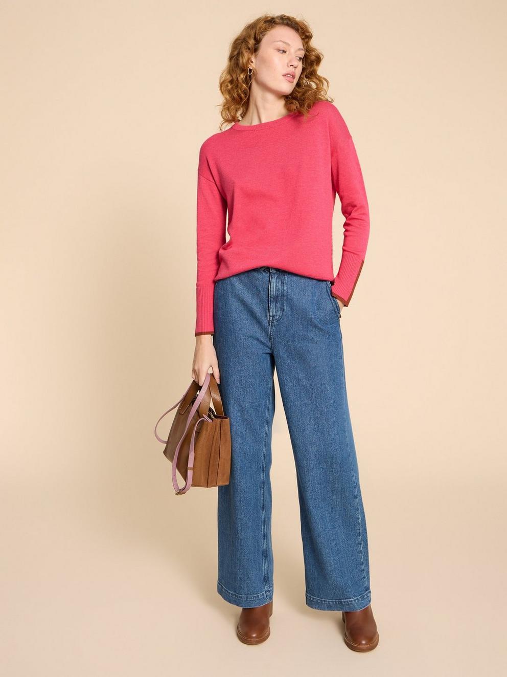 OLIVE CREW JUMPER in BRT PINK - MODEL FRONT