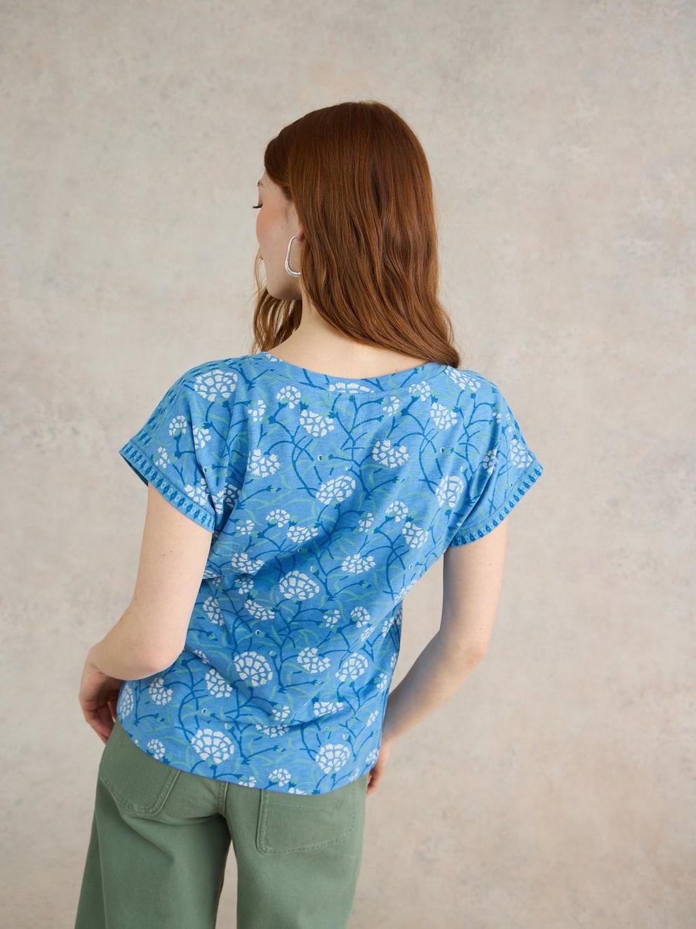 NELLY NOTCH NECK COTTON TEE in BLUE PR - MODEL BACK