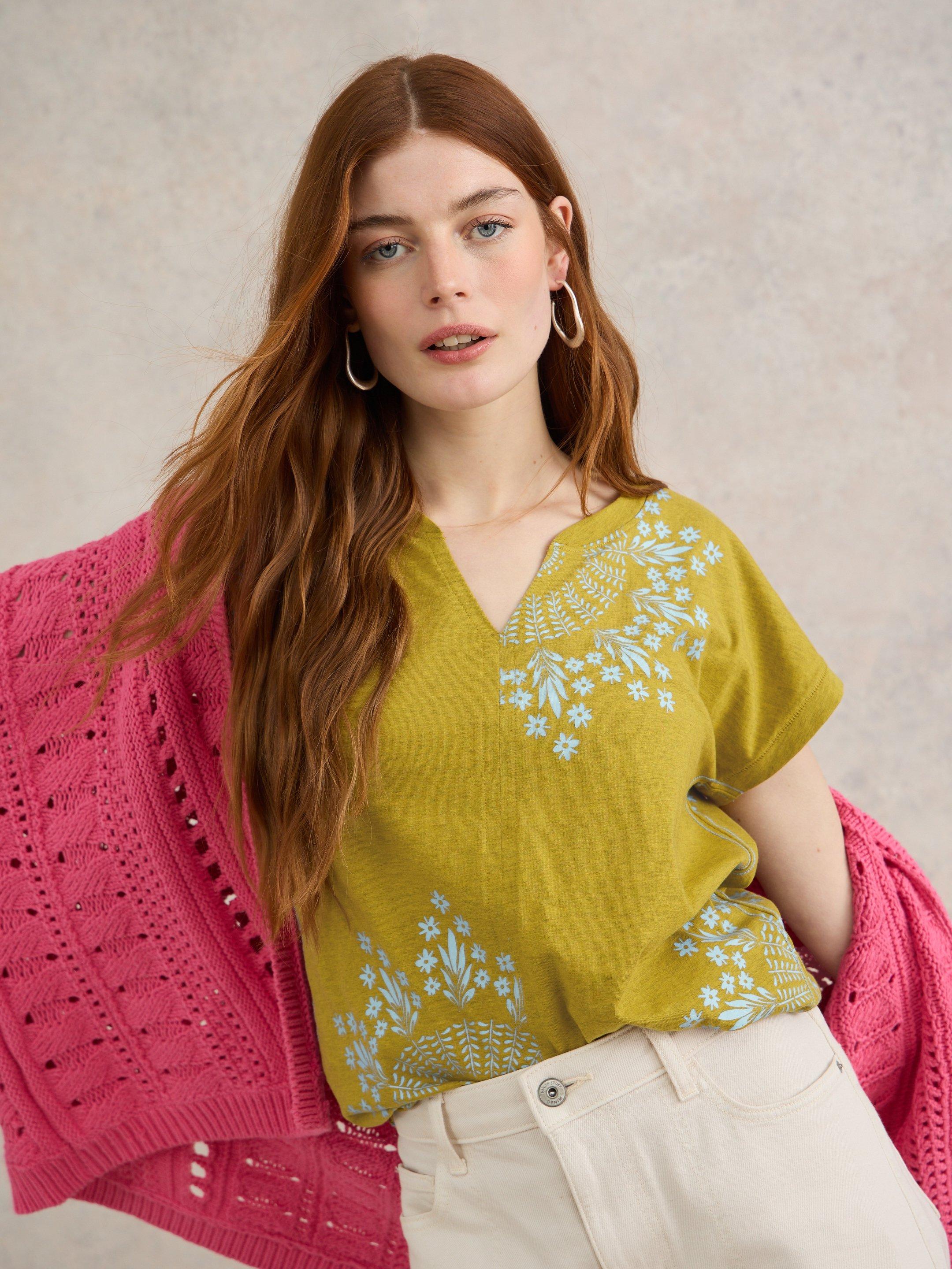 NELLY NOTCH NECK TEE