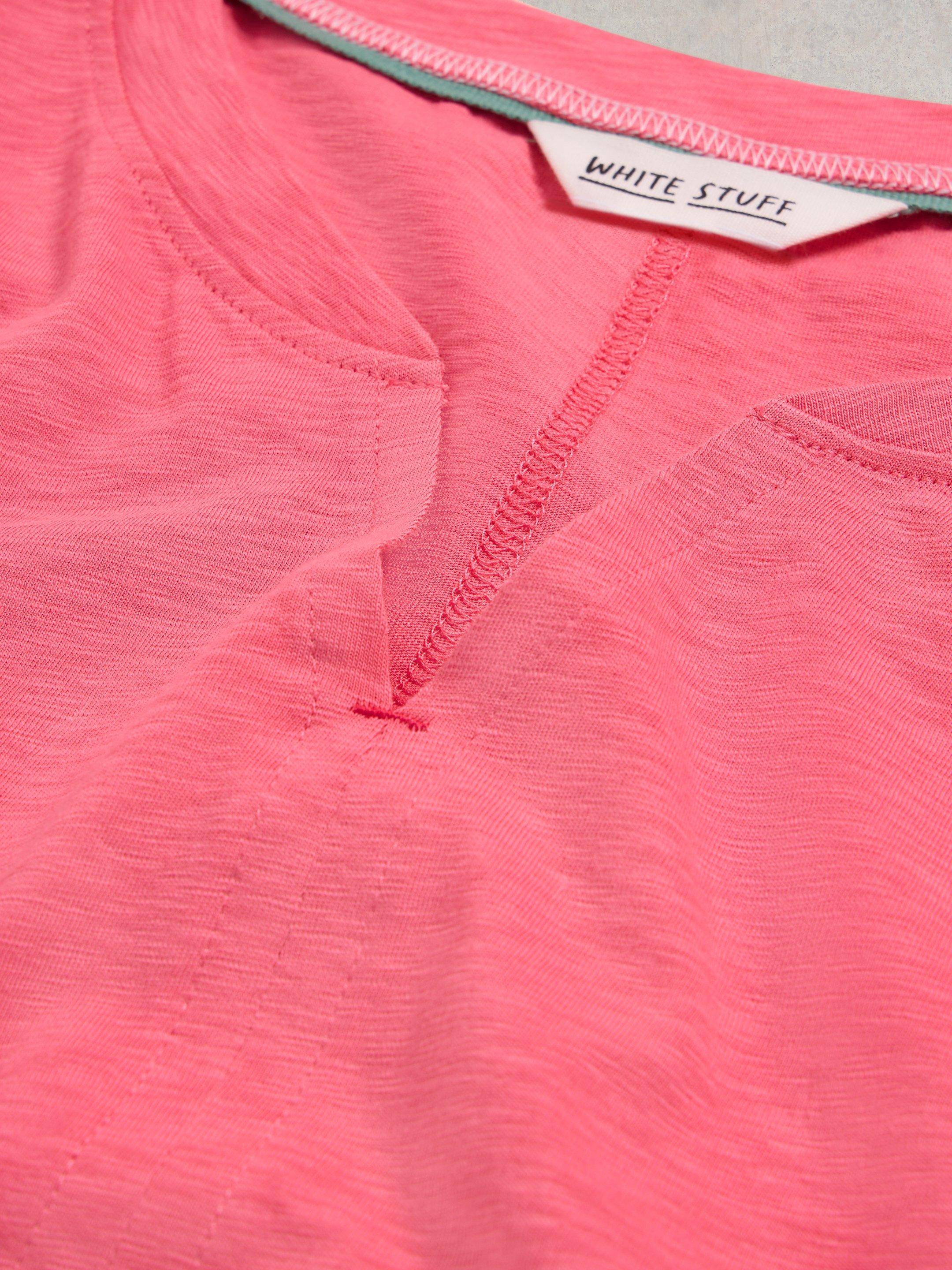 NELLY NOTCH NECK COTTON TEE in LGT PINK - FLAT DETAIL
