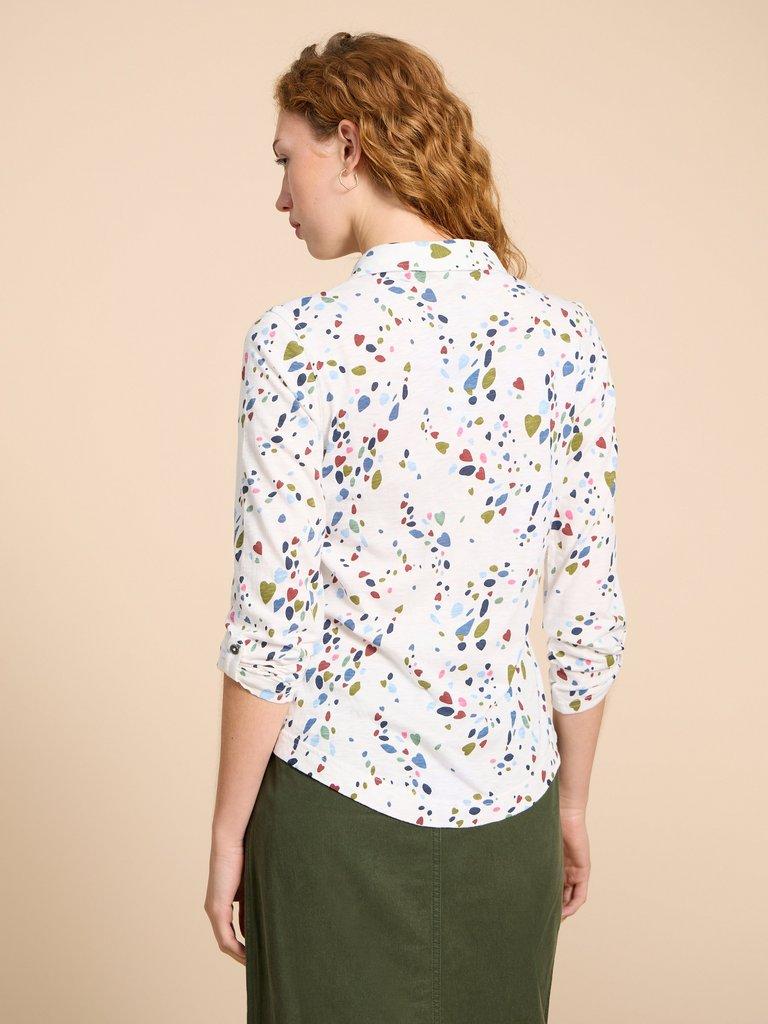 ANNIE JERSEY PRINT SHIRT in WHITE PR - MODEL BACK