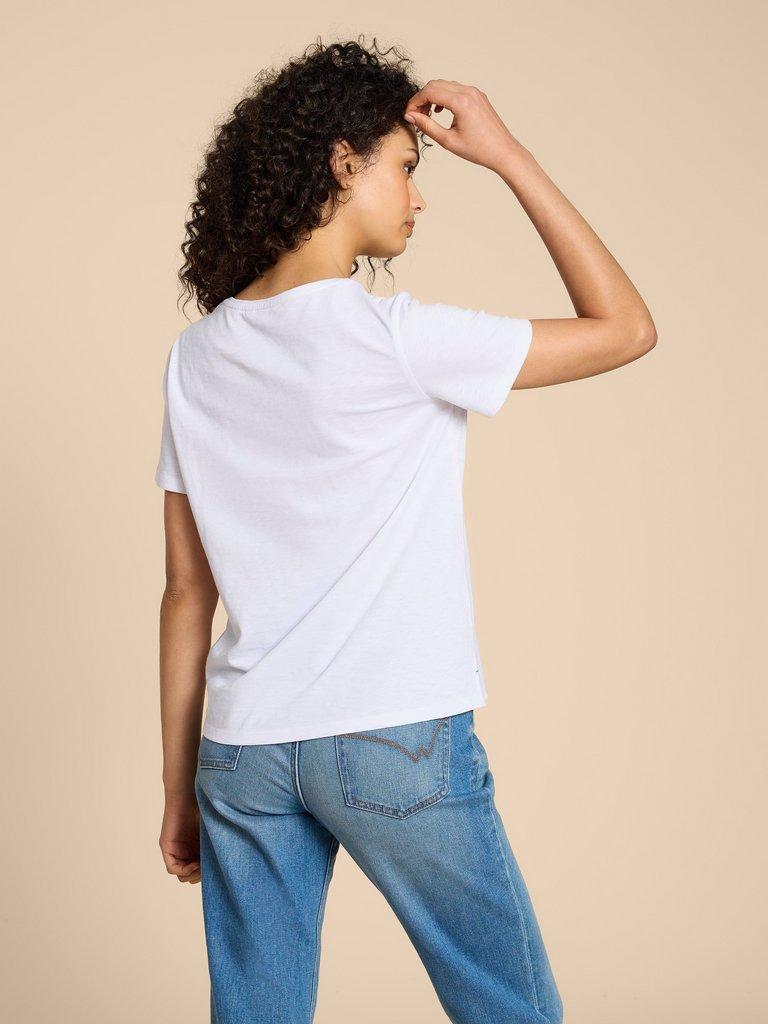 ABBIE TEE in BRIL WHITE - MODEL BACK