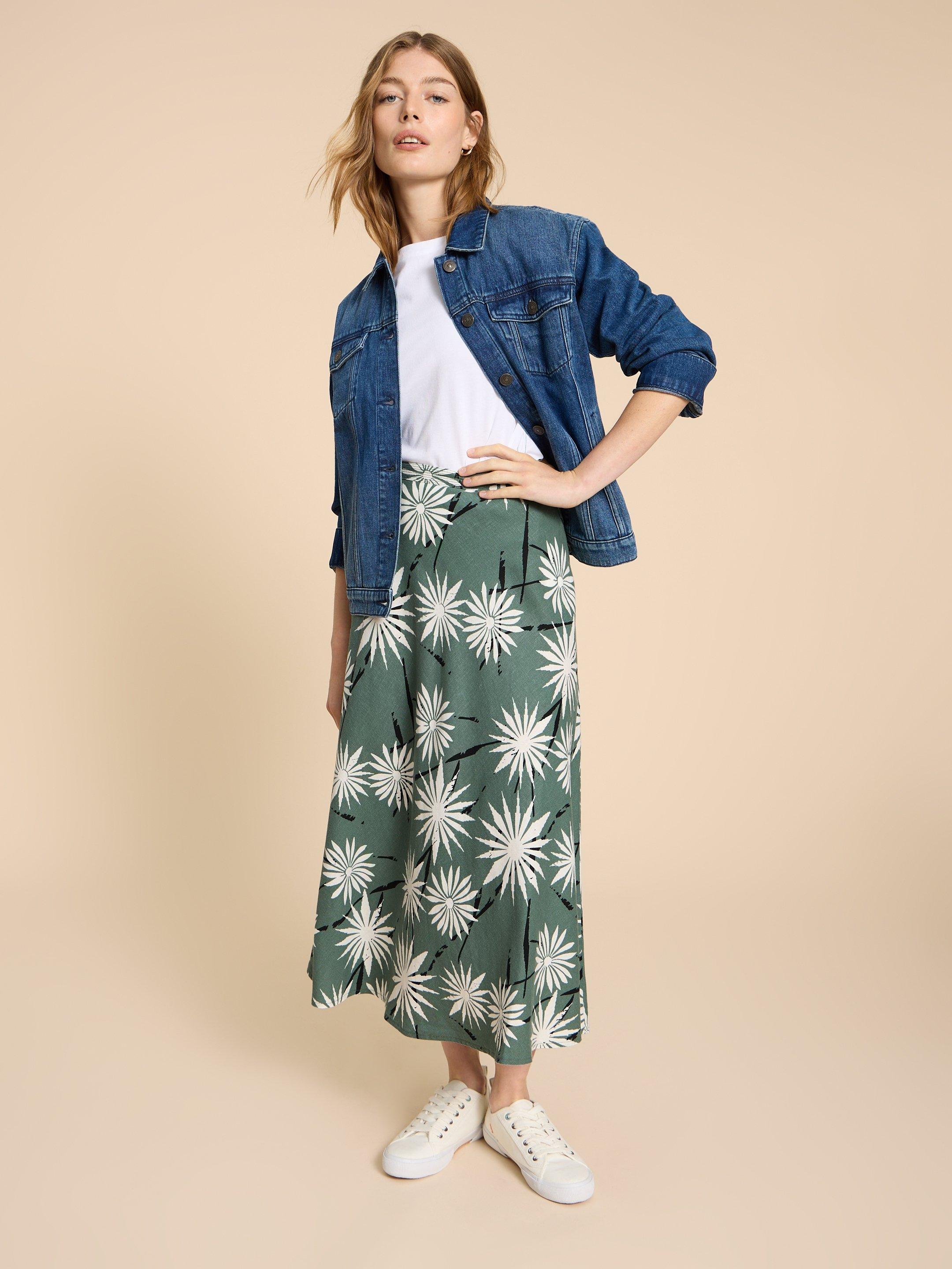 White stuff 2024 green maxi skirt