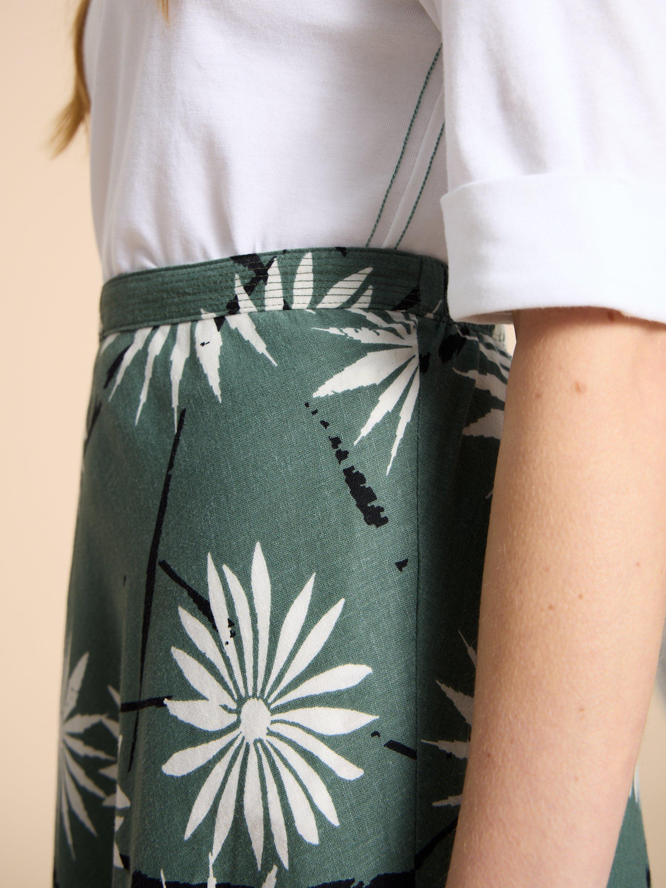 Clemence Linen Blend Skirt in GREEN PR - MODEL DETAIL