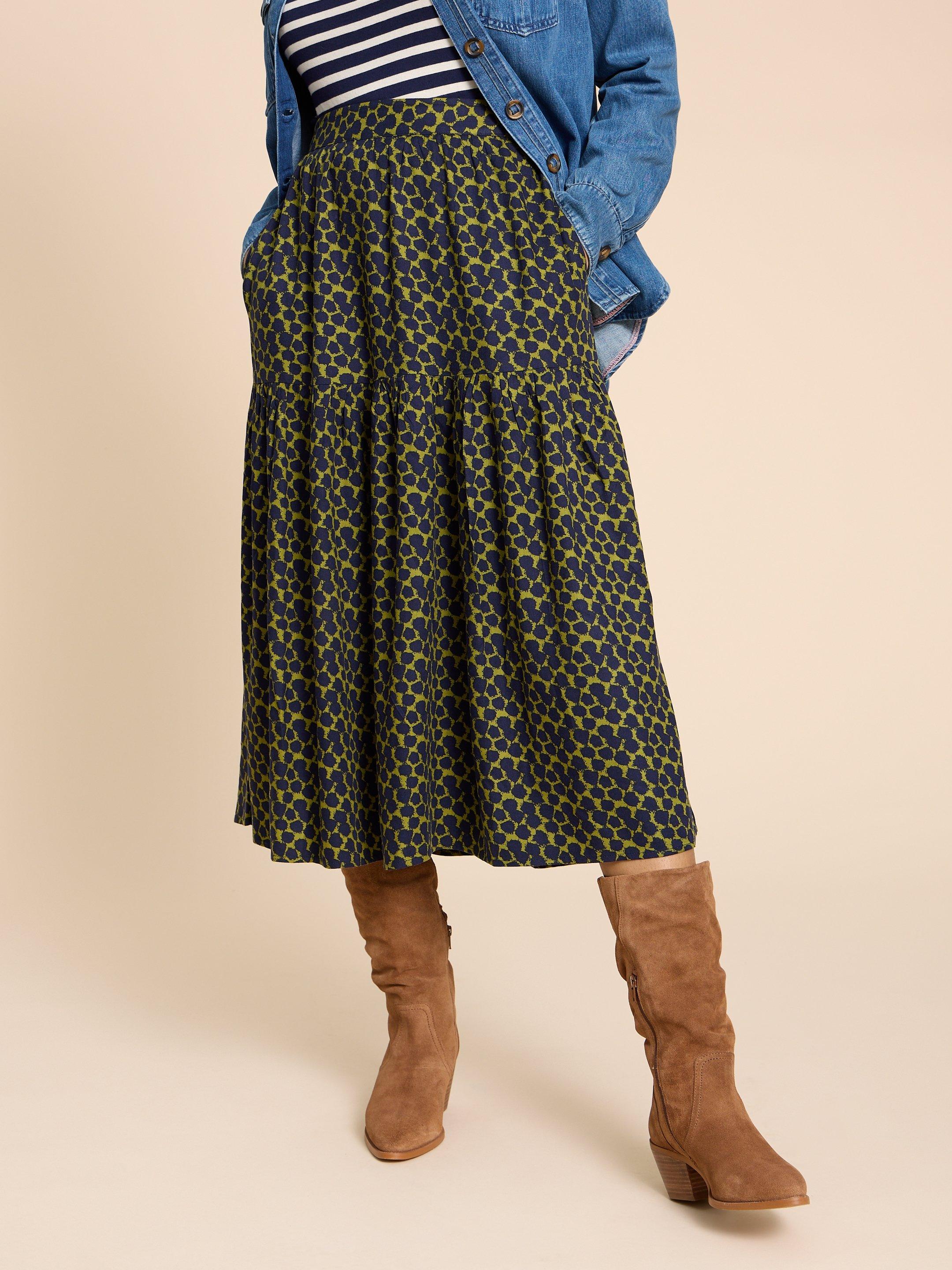Jamima Eco Vero Skirt in NAVY MULTI - MODEL DETAIL