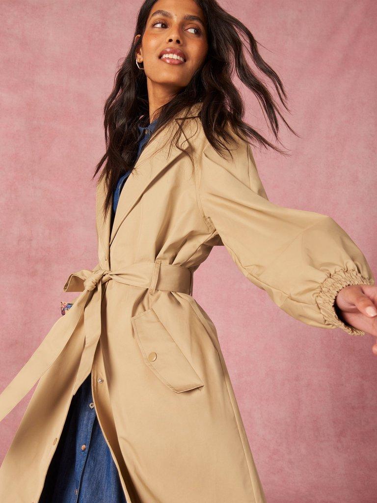 Finley Trench Coat in LGT NAT - MIXED