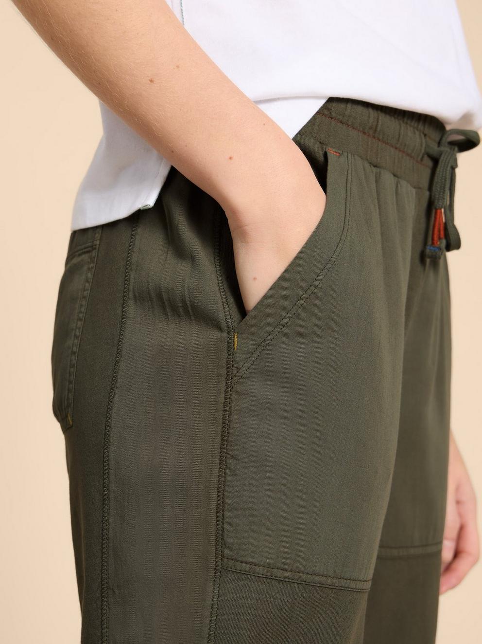 Jersey Ava Jogger in KHAKI GRN - MODEL DETAIL