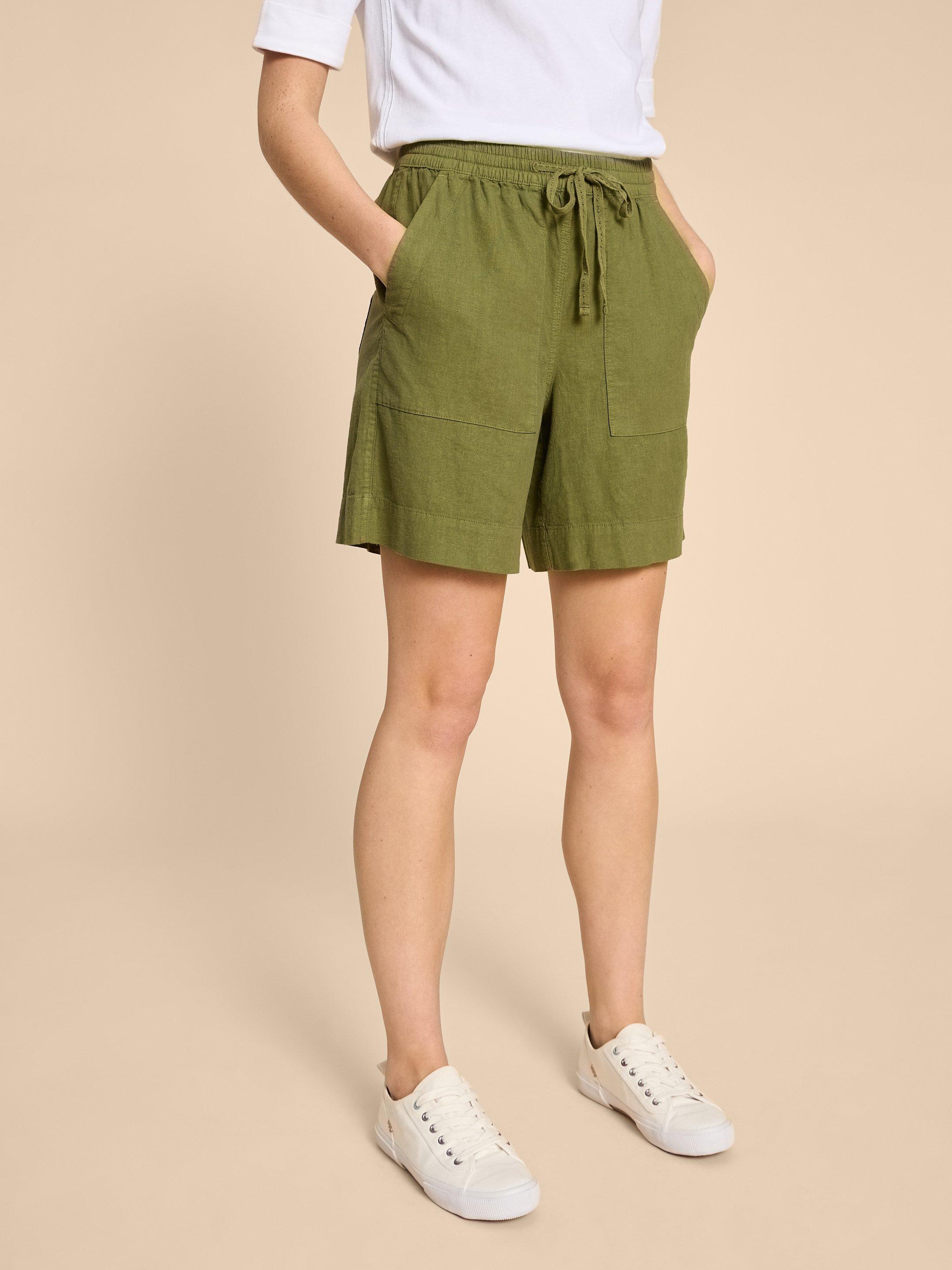 Elle Linen Blend Short in DK GREEN - MODEL FRONT
