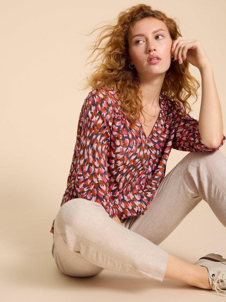 Rae Organic Top in PINK PR - LIFESTYLE