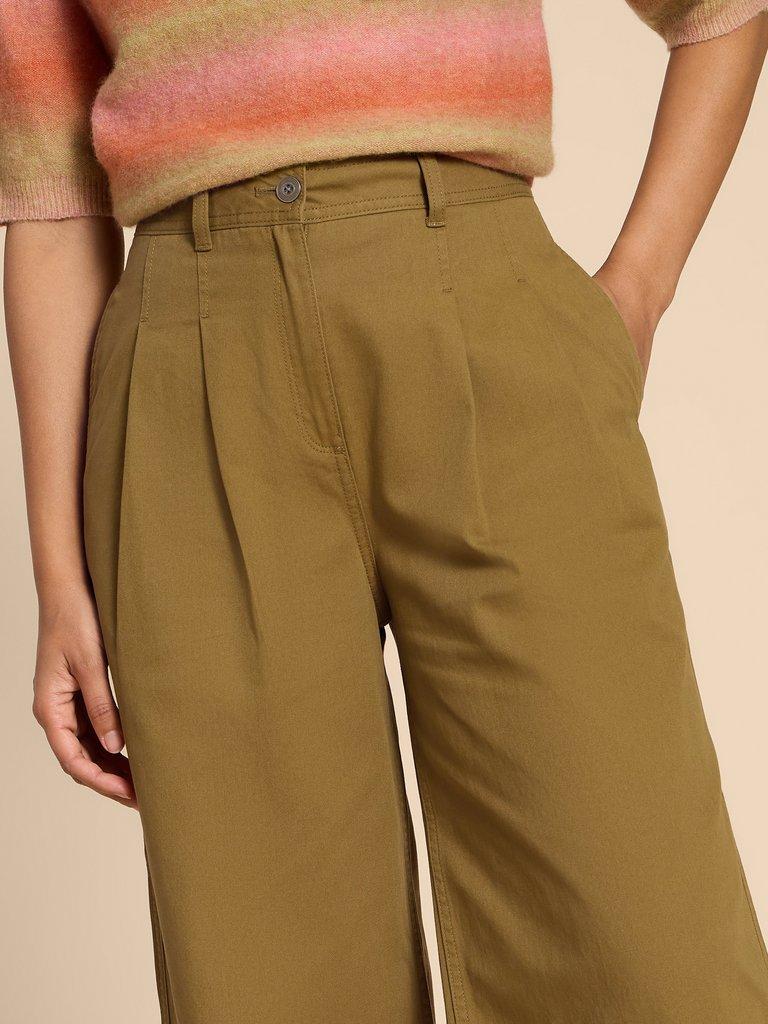 Samira Wide Leg Crop Trouser in KHAKI GRN - MODEL DETAIL