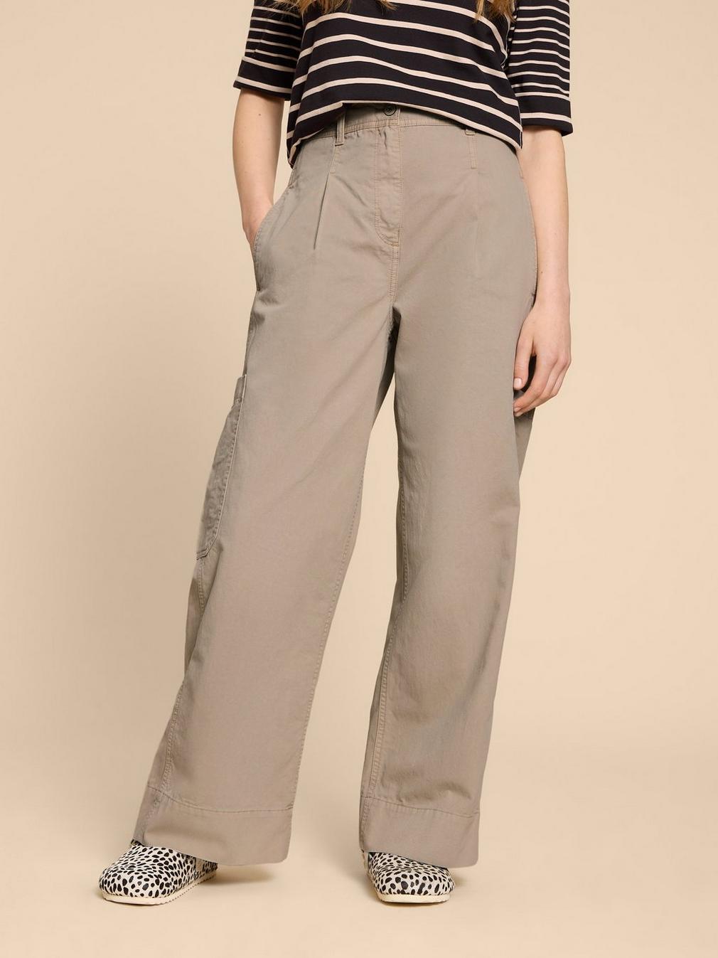 Wide Leg Carlie Cargo Trouser in LGT NAT - MODEL FRONT