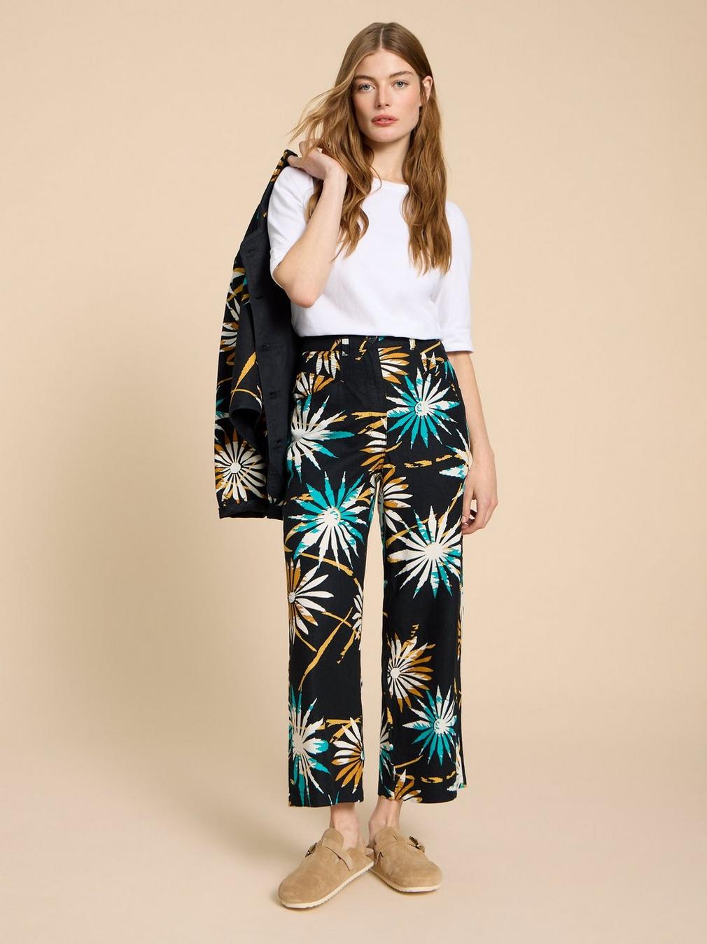 Harper Linen Blend Trouser in BLK PR - LIFESTYLE