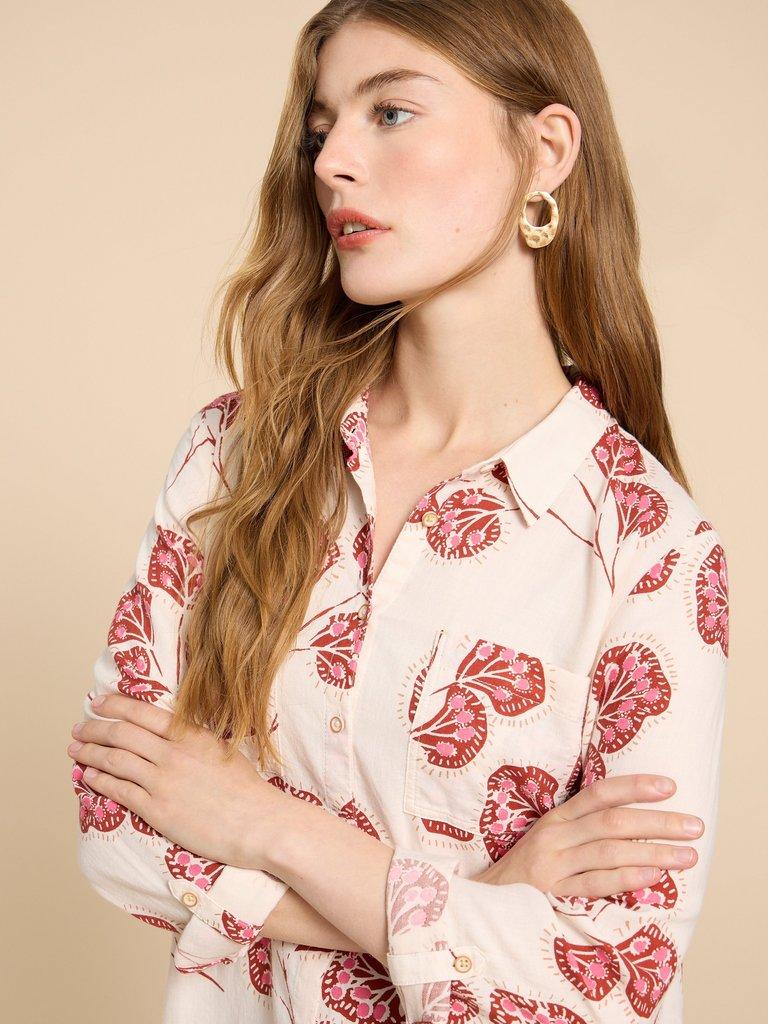 SOPHIE PRINTED ORGANIC SHIRT in IVORY PR - MODEL FRONT