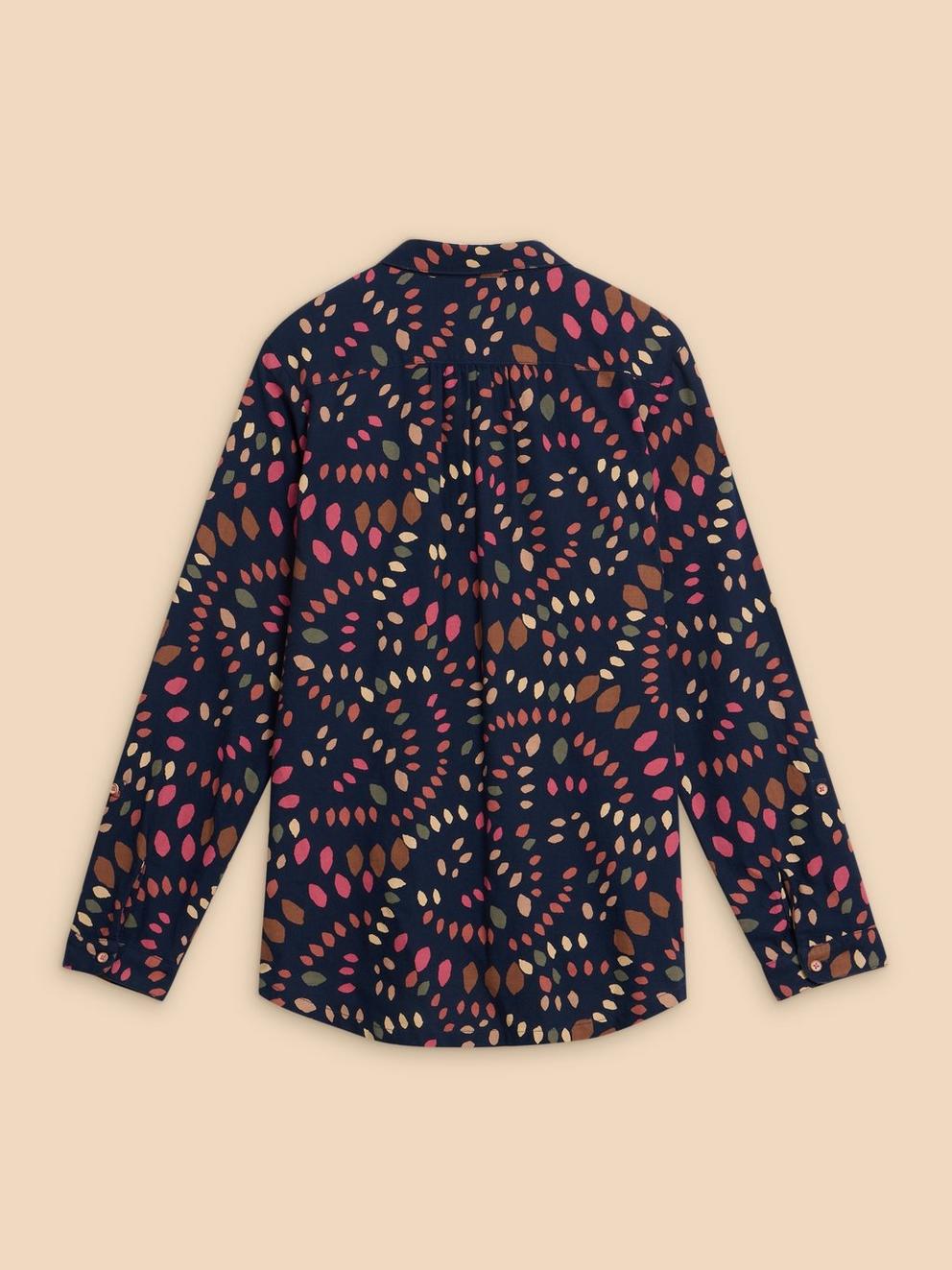 SOPHIE PRINTED ORGANIC SHIRT in NAVY MULTI - FLAT BACK