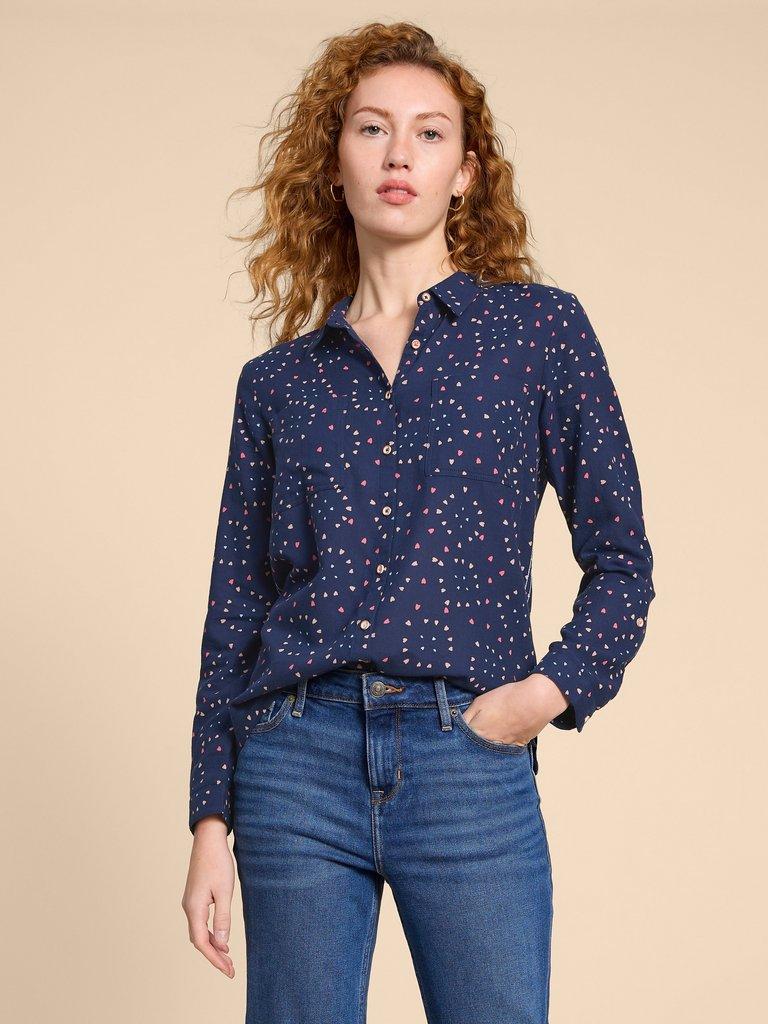 SOPHIE PRINTED ORGANIC SHIRT in NAVY PR - MODEL FRONT