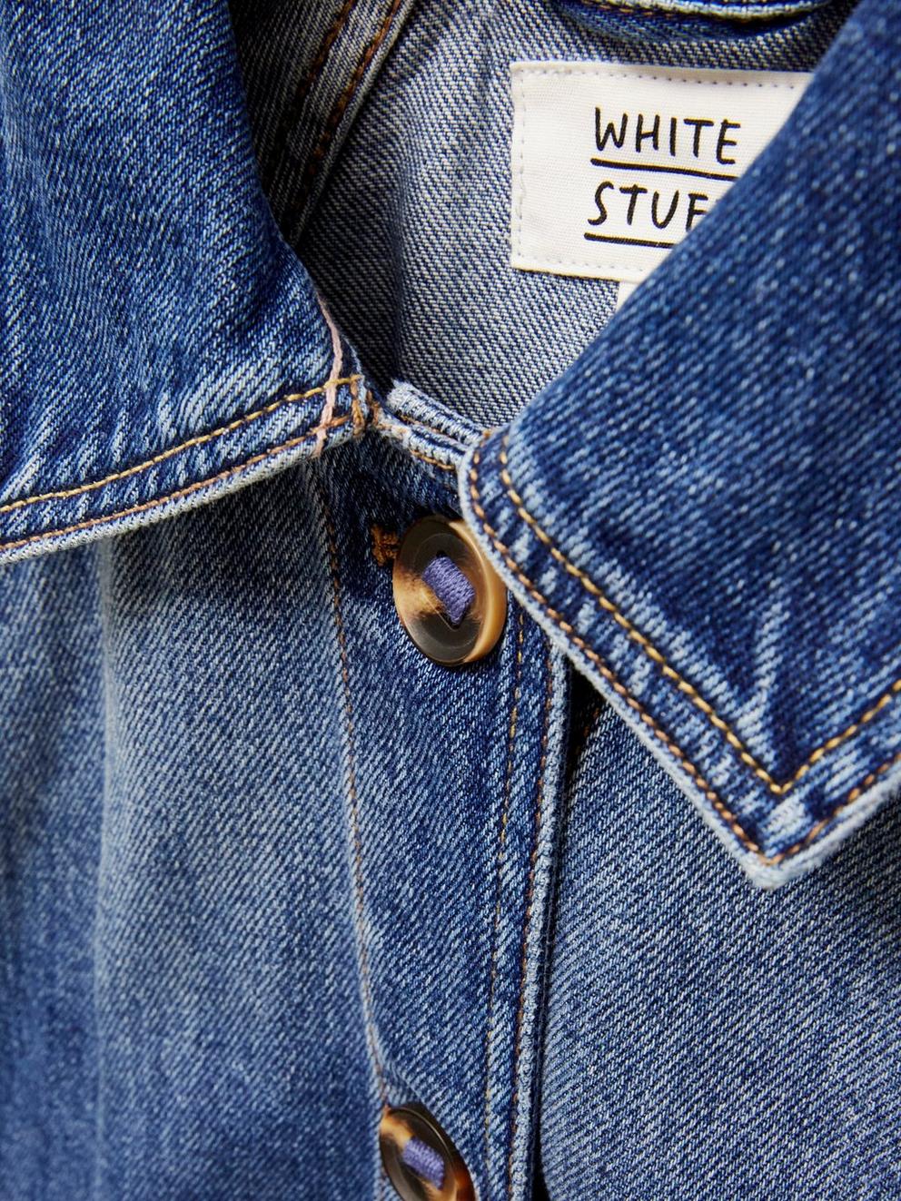 Eden Denim Jacket in MID DENIM - FLAT DETAIL