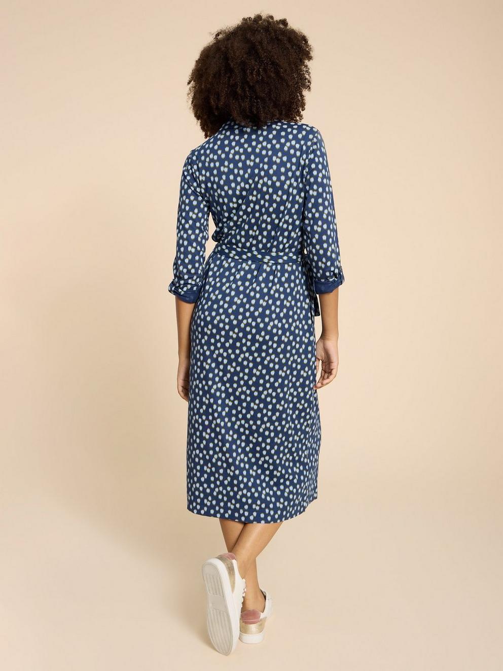 Annie Jersey Shirt Dress in NAVY PR - MODEL BACK