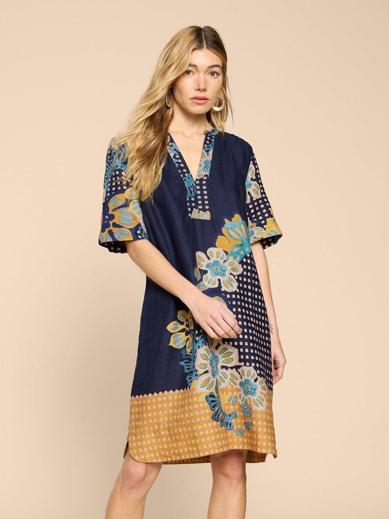June Shift Linen Dress in NAVY PR - MODEL DETAIL