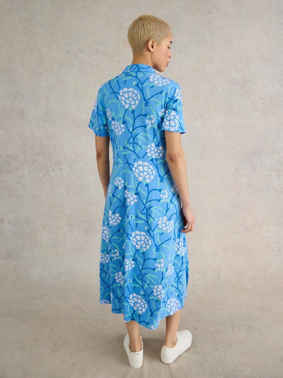 Rua Jersey Print Midi Dress in BLUE MLT - MODEL DETAIL