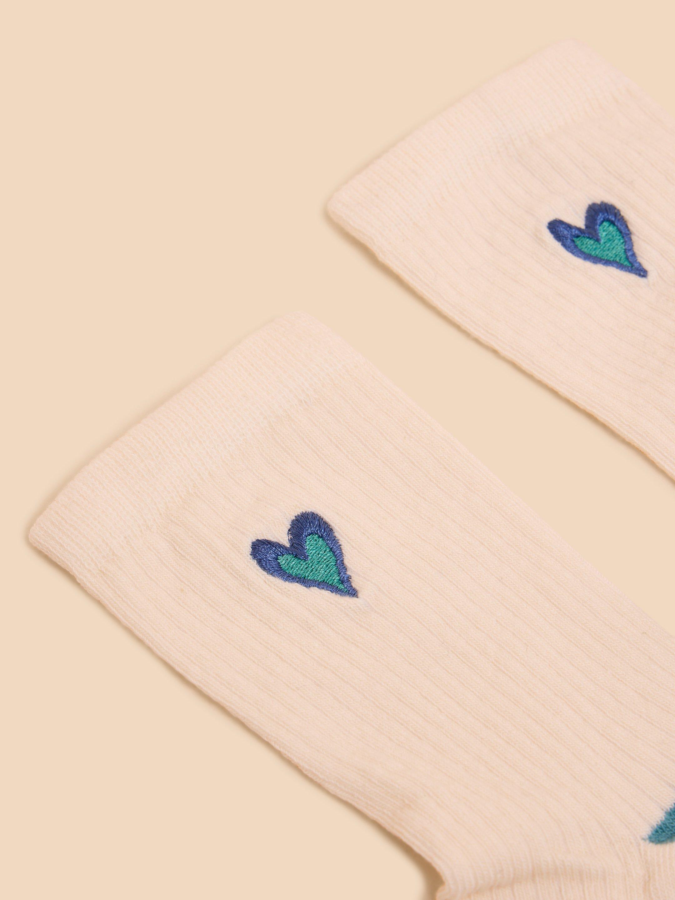 Embroidered Heart Rib Sock in PALE IVORY - FLAT FRONT