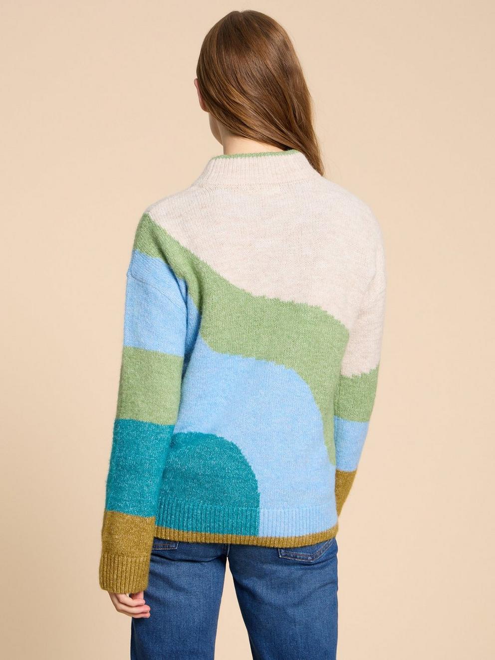 DAISY COLOUR BLOCK JUMPER  in GREEN MLT - MODEL BACK