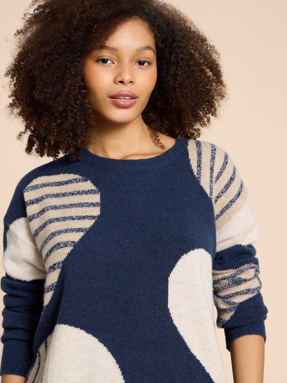 AMBER HEART JUMPER  in NAVY MULTI - MODEL FRONT